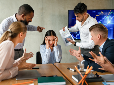 immagine di mobbing sul lavoro